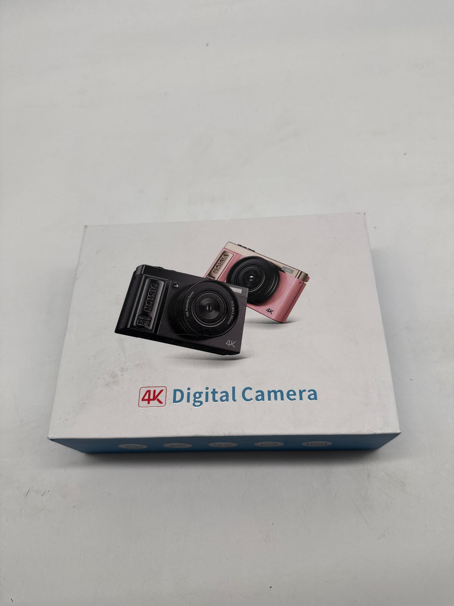 4K Digitalkamera für Kinder/Teenager (64 MP, 16x Zoom, Klappdisplay, Rosa, A-/B-Ware)