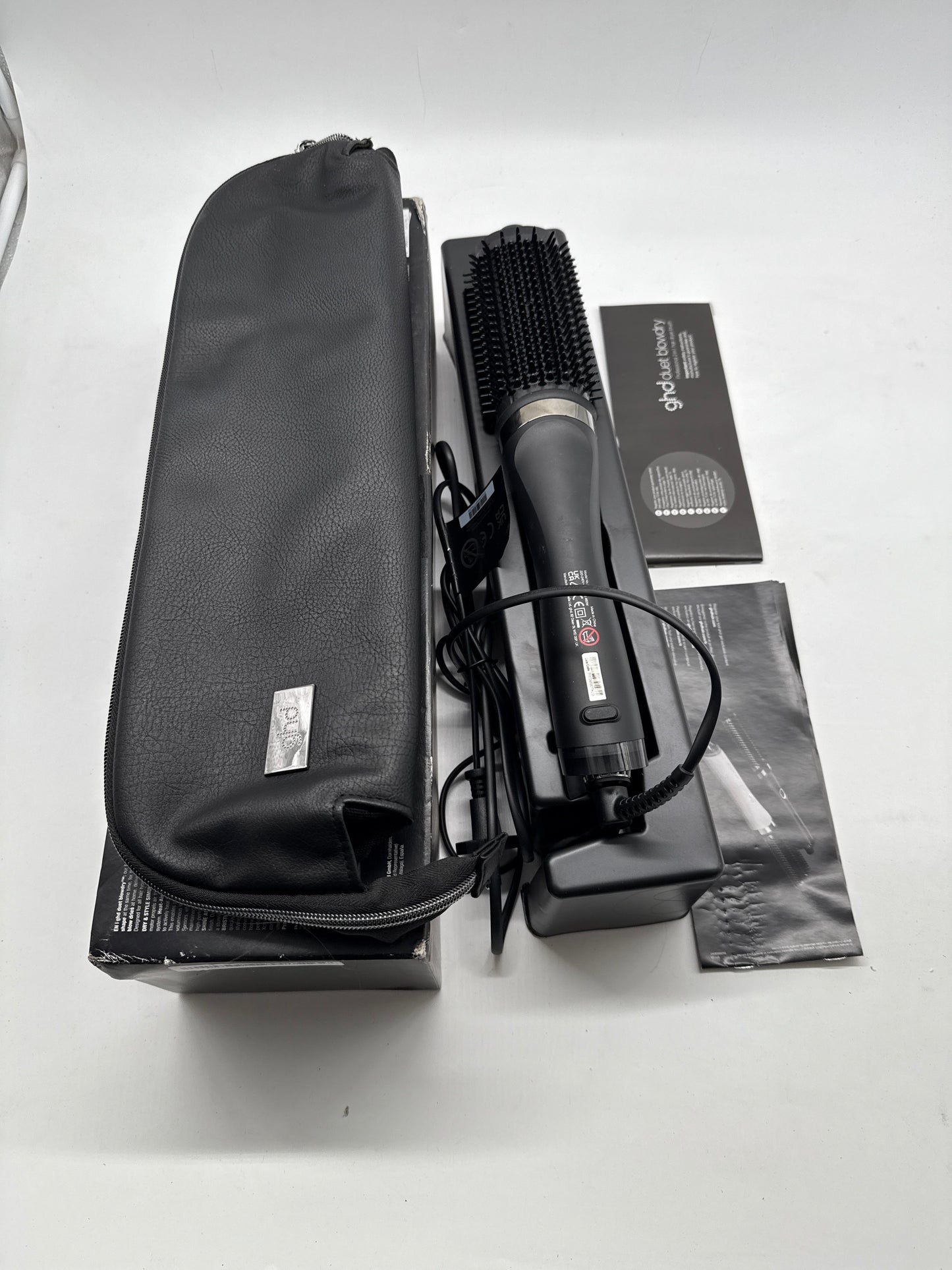 ghd duet blowdry 2-in-1 Rundföhnbürste (Vollständig, funktionsfähig, Verpackung leicht beschädigt)