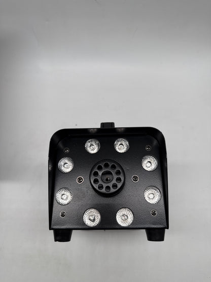 Nebelmaschine 900W mit RGB-Lichteffekt (A-/B-Ware)